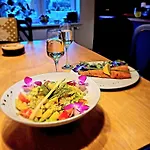 Blue Mare I Gastro Walowka Cieple Napoje W Cenie Pobytu Gasthuis 3*