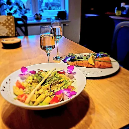 Blue Mare I Gastro Walowka Cieple Napoje W Cenie Pobytu 게스트하우스 3*