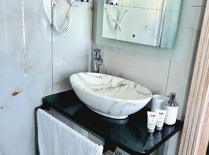 Blue Mare I Gastro Wałówka Ciepłe Napoje W Cenie Pobytu 3* Ustronie Morskie